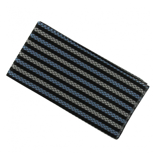 Černý pánský kapesníček do saka s šedo modrými pruhy