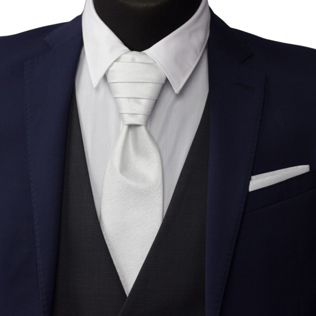 Bílo stříbrná svatební kravata s kapesníčkem - Regata (2)