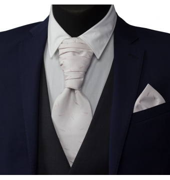 Světle růžová svatební kravata s kapesníčkem - Regata s vyšivanými lístečky (2)