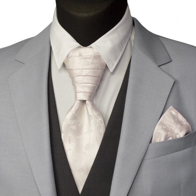 Jemně růžová svatební kravata s kapesníčkem - Regata (2)