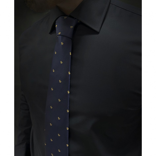 Tmavě modrá pánská kravata KAČENKY