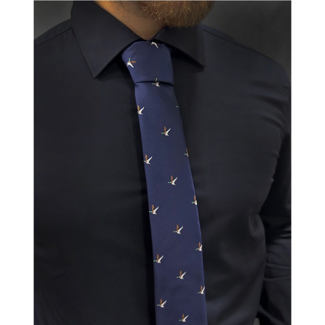 Tmavě modrá pánská kravata divoká KACHNA