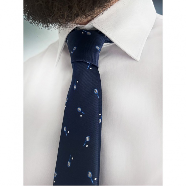 Tmavě modrá pánská kravata Tenis