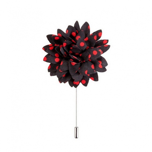 Černá květina s červenými puntíky do klopy
